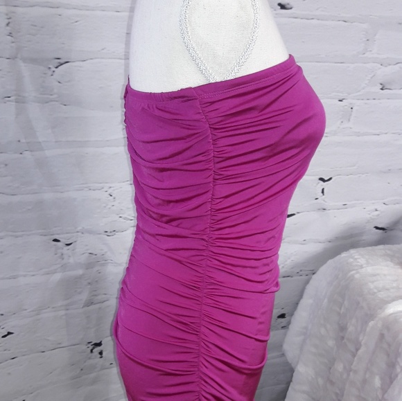 💙Speechless magenta strapless dress - Picture 3 of 6